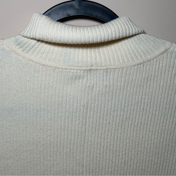 GAP 100% Cotton Ribbed Long SleeveTurtleneck Butter Yellow Sweater Size M - Picture 13 of 14